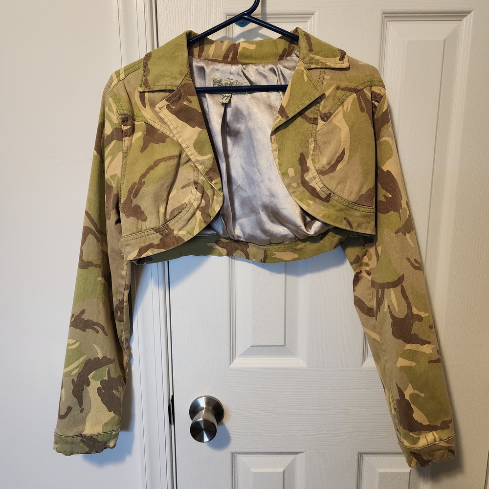 Camouflage Cropped Jacket